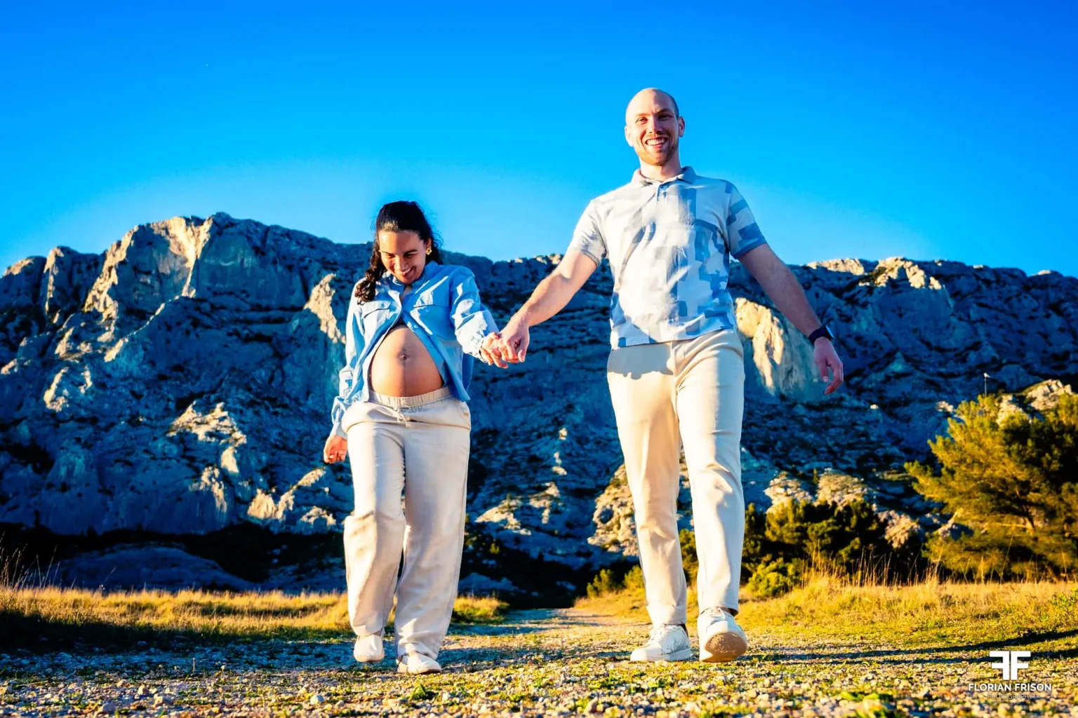 Séance Photo de Grossesse à l'arbre magique de Saint-Antonin-sur-Bayon